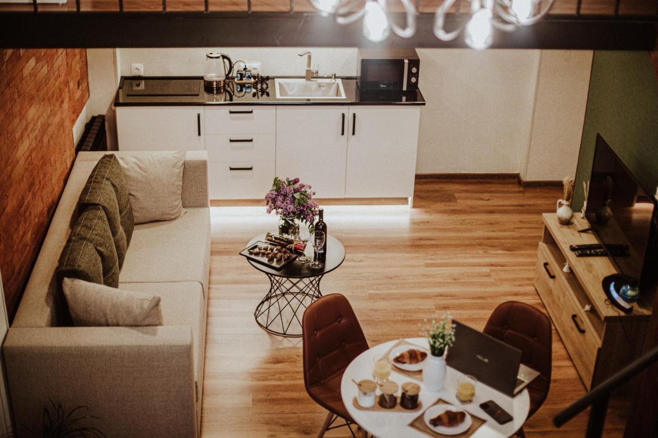 Luxury Duplex Suites - City Center Тбилиси Экстерьер фото