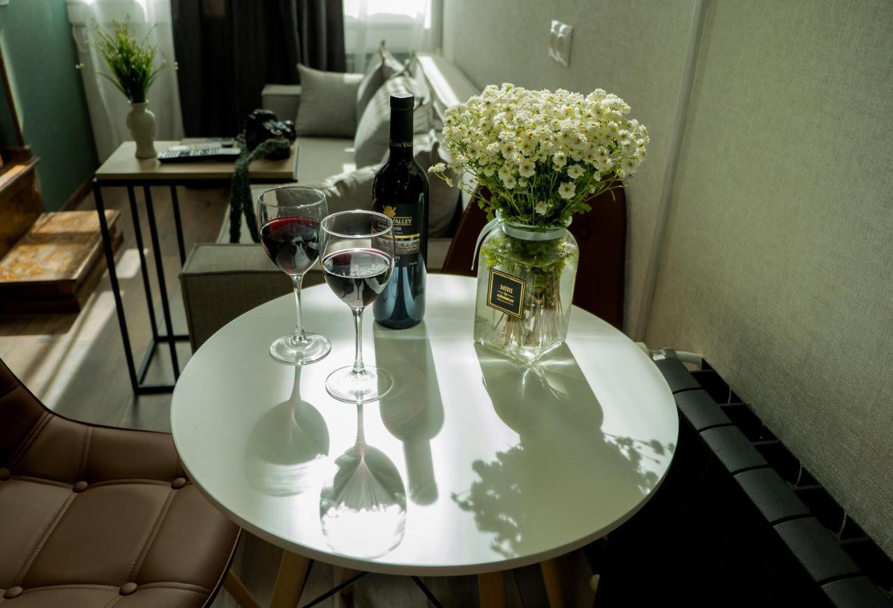 Luxury Duplex Suites - City Center Тбилиси Экстерьер фото