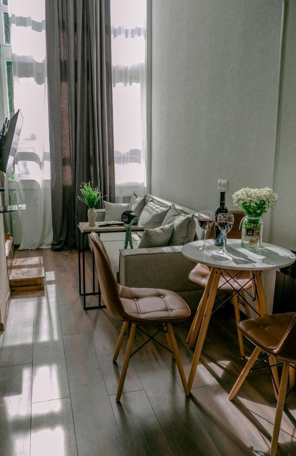 Luxury Duplex Suites - City Center Тбилиси Экстерьер фото